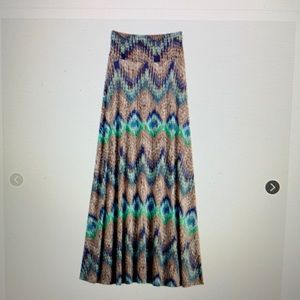 Gilli Alina Maxi Skirt